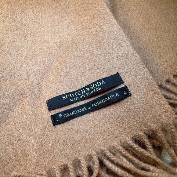 Scotch Soda Maison Scotch Wool Shawl Throw Grandiose Formidable Fringe Wrap - Picture 2 of 12